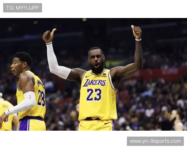 詹姆斯续写传奇，历史得分纪录再创新高！，詹姆斯续约5年2.5亿